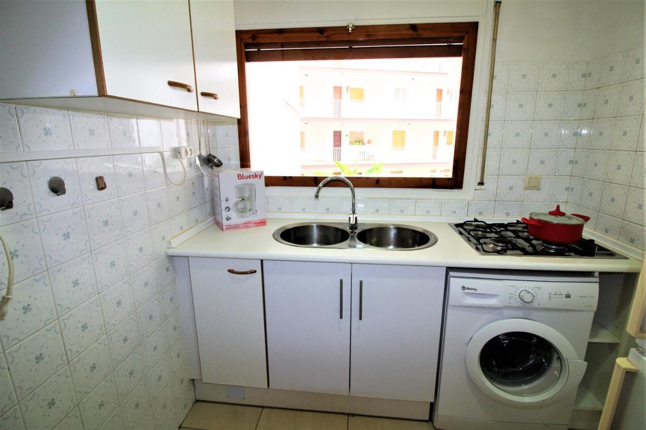 Global Immo 3347 La Solana Apartman Roses Kültér fotó