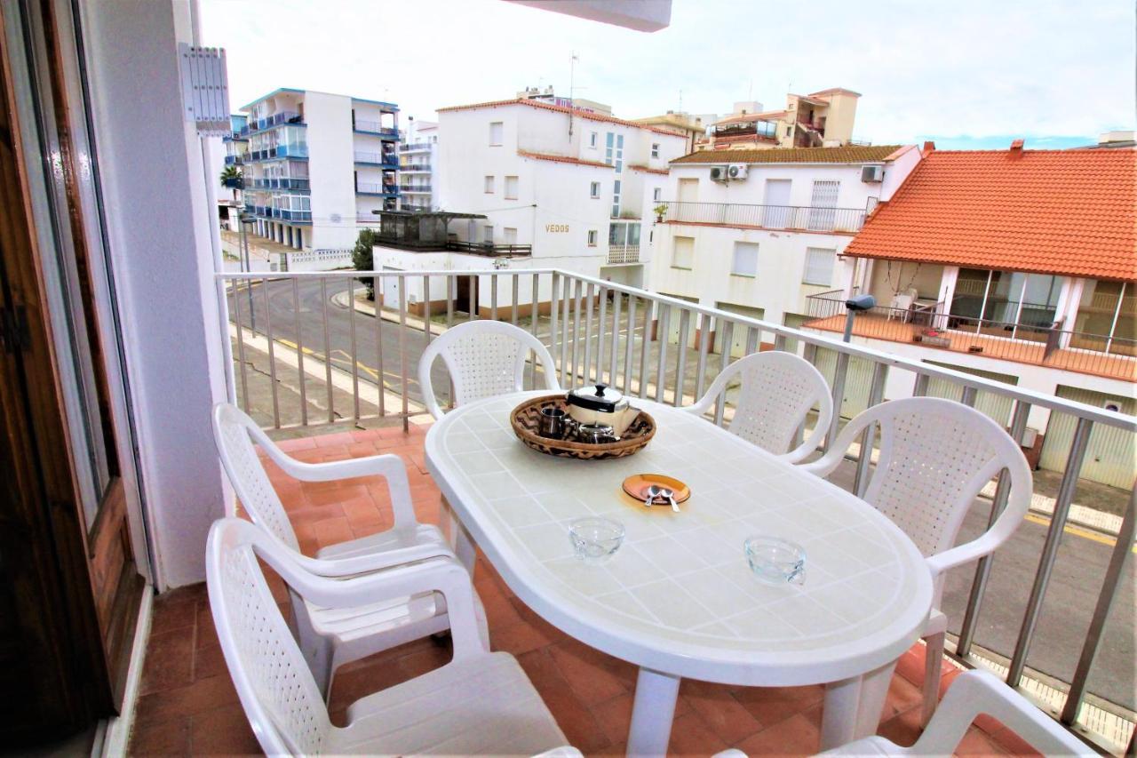 Global Immo 3347 La Solana Apartman Roses Kültér fotó