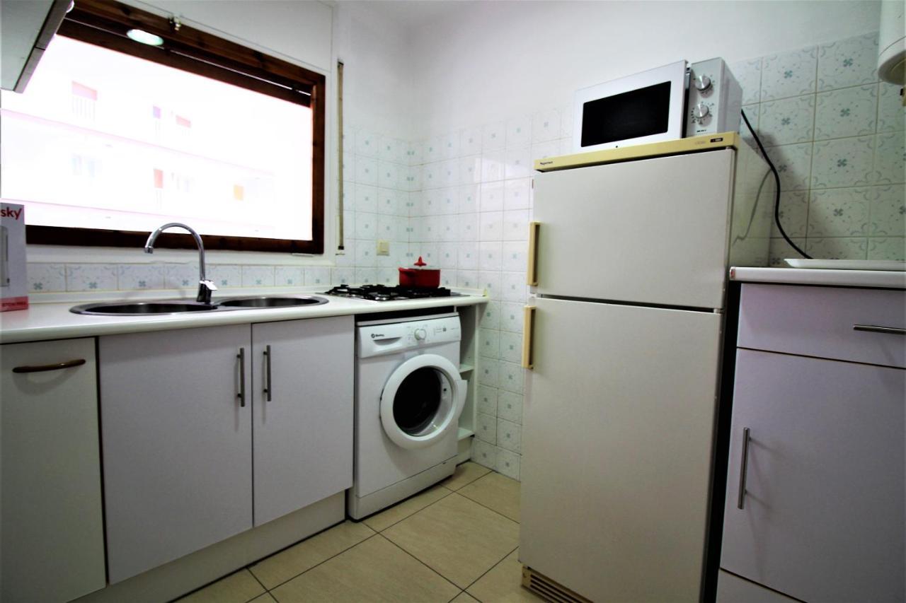 Global Immo 3347 La Solana Apartman Roses Kültér fotó