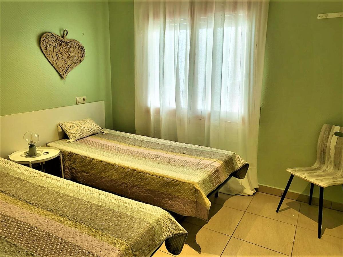 Global Immo 3347 La Solana Apartman Roses Kültér fotó